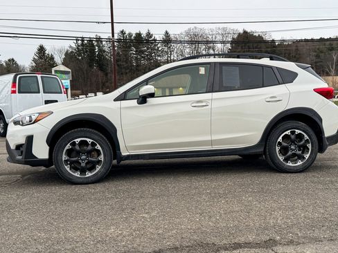 Certified 2022 Subaru Crosstrek 2.0i Premium image 6