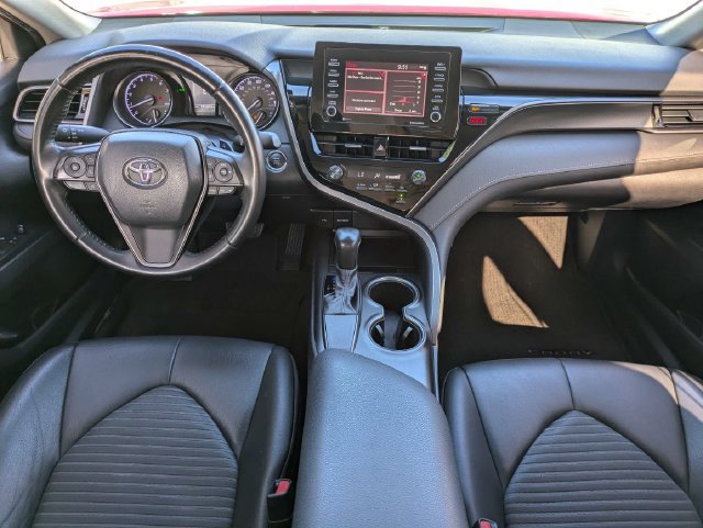 Used 2021 Toyota Camry SE w/ Convenience Package FWD image 18