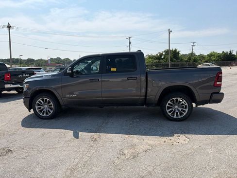 Used 2022 RAM 1500 Laramie w/ Sport Appearance Package AWD/4WD image 8