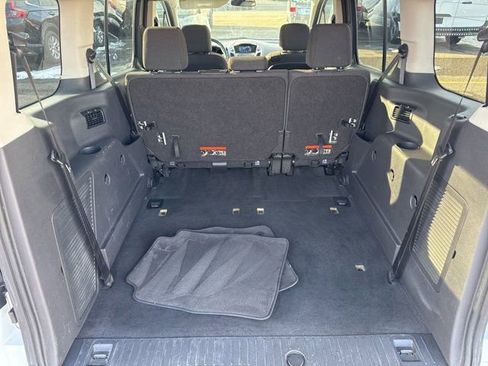 Used 2015 Ford Transit Connect XLT image 11