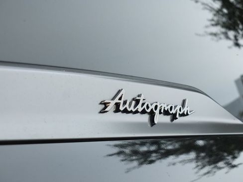 Used 2025 INFINITI QX80 Autograph w/ Autograph Exterior Package AWD/4WD image 11