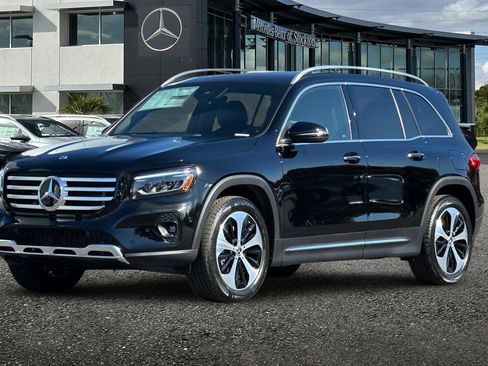 New 2026 Mercedes-Benz GLB 250 4MATIC image 8
