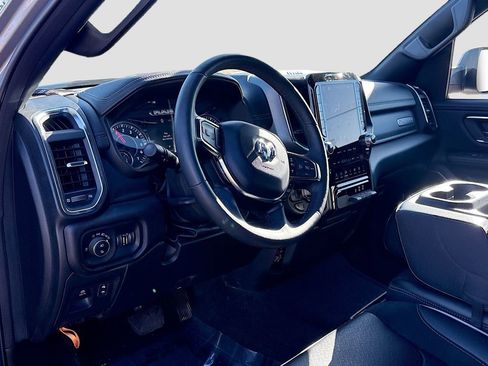 Used 2025 RAM 1500 Laramie image 9
