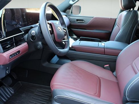 Used 2026 INFINITI QX80 Autograph w/ Premium Cargo Package image 7