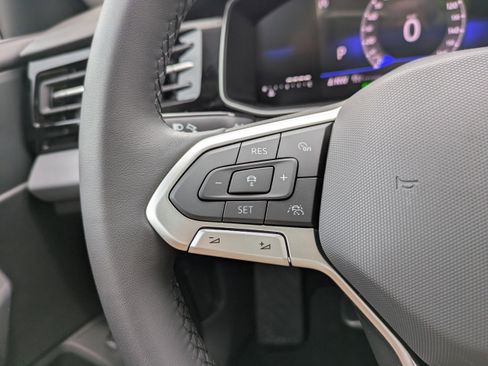 New 2026 Volkswagen Jetta SE FWD image 26