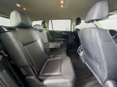 Used 2019 Volkswagen Atlas SE w/ Towing Package image 33