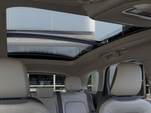 New 2025 Lincoln Corsair Grand Touring image 22