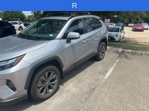 Used 2023 Toyota RAV4 XLE Premium AWD/4WD image 2