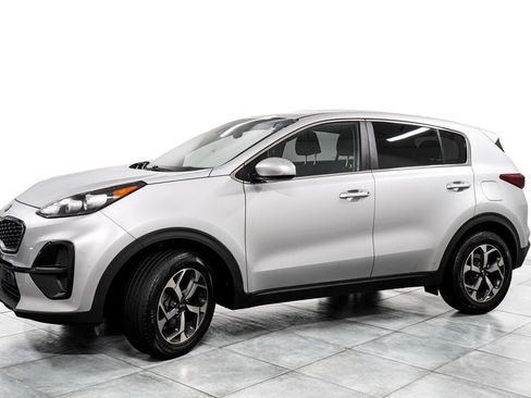 Used 2022 Kia Sportage LX FWD image 4