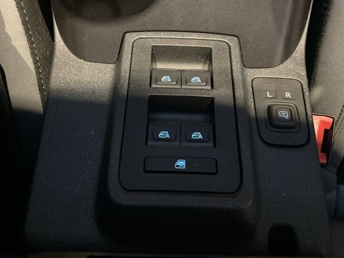 Used 2024 Ford Bronco Black Diamond image 31