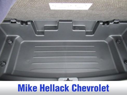 Used 2025 GMC Acadia Elevation FWD image 17