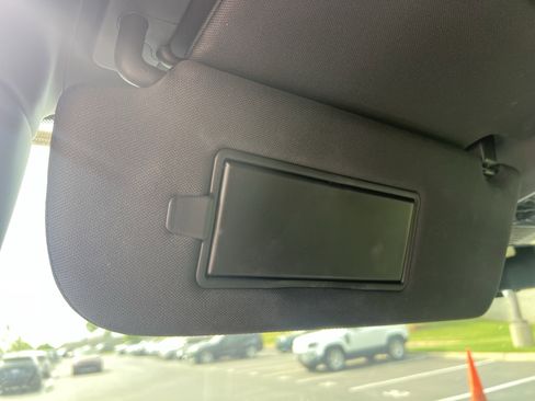 Used 2024 Land Rover Range Rover Autobiography image 21