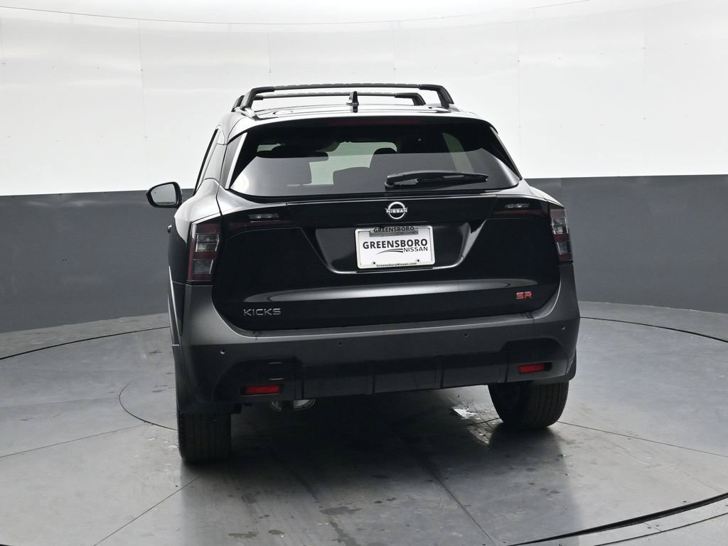 Certified 2026 Nissan Kicks SR FWD image 7