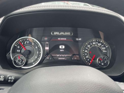 Used 2023 RAM 1500 Laramie AWD/4WD image 26