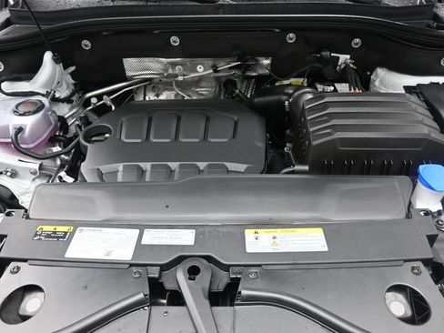 New 2026 Volkswagen Atlas SE FWD image 26