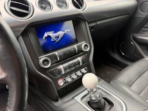 Used 2019 Ford Mustang Bullitt w/ Bullitt Electronics Package RWD image 10