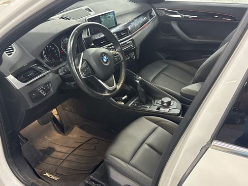 Used 2019 BMW X1 xDrive28i w/ Convenience Package AWD/4WD image 6