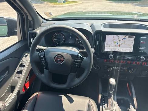 New 2026 Nissan Frontier PRO-4X w/ Pro Premium Package AWD/4WD image 17
