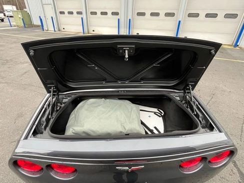 Used 2012 Chevrolet Corvette Grand Sport w/ 2LT Preferred Equipment Group image 12