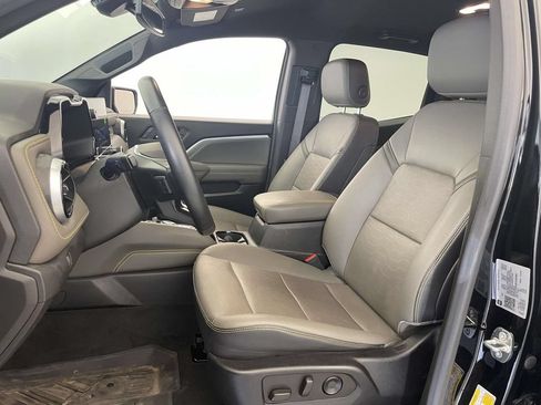 Used 2023 Chevrolet Colorado ZR2 w/ ZR2 Convenience Package III AWD/4WD image 14
