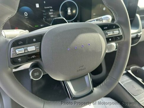 Used 2025 Hyundai Ioniq 5 Limited image 14