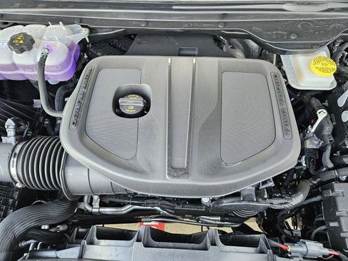 New 2026 RAM 1500 Express AWD/4WD image 28