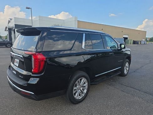 Used 2021 GMC Yukon SLT w/ SLT Premium Package AWD/4WD image 5