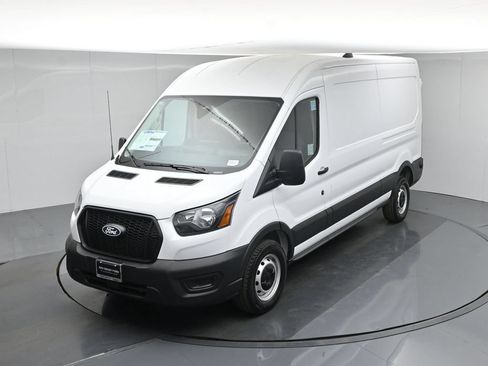 New 2026 Ford Transit 250 148 Medium Roof w/ Load Area Protection Package RWD image 34