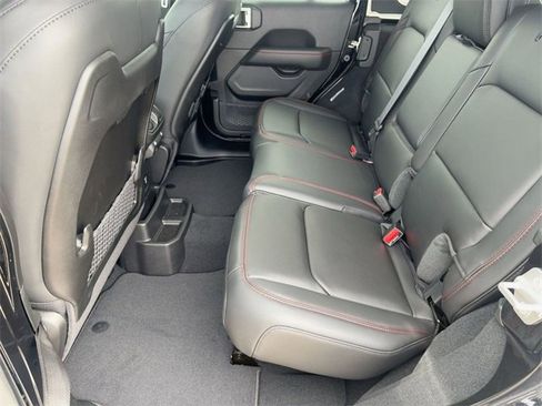 New 2026 Jeep Wrangler Unlimited Rubicon 392 image 13