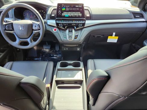 New 2026 Honda Odyssey EX-L image 9