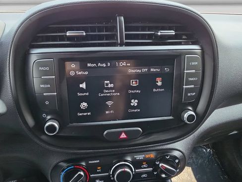 Used 2023 Kia Soul LX FWD image 20