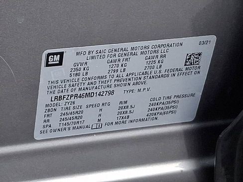 Used 2021 Buick Envision Essence w/ Technology Package I image 28