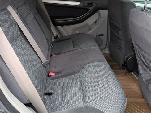 Used 2004 Toyota 4Runner SR5 image 27