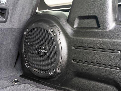Used 2022 Jeep Wrangler Unlimited Sahara AWD/4WD image 10
