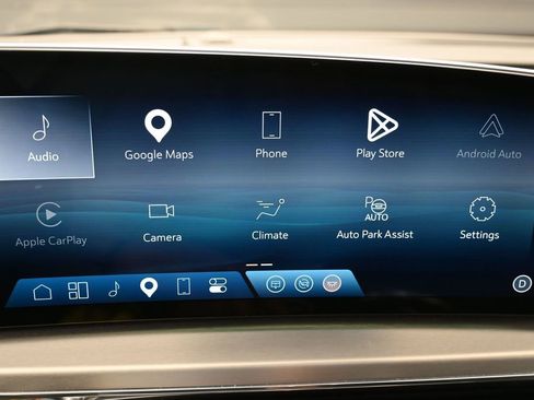 Used 2024 Cadillac Lyriq Luxury AWD/4WD image 24