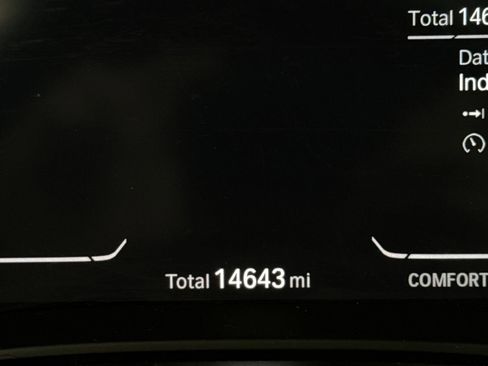 Used 2023 BMW 530i w/ Convenience Package image 35