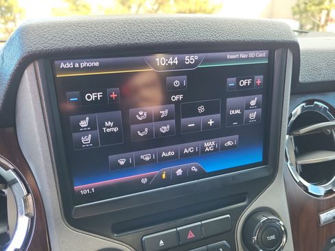 Used 2013 Ford F250 Lariat w/ Lariat Ultimate Pkg image 17