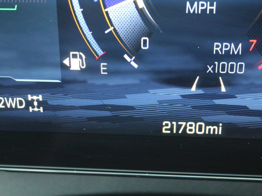 Used 2026 Chevrolet Traverse LT AWD/4WD image 22