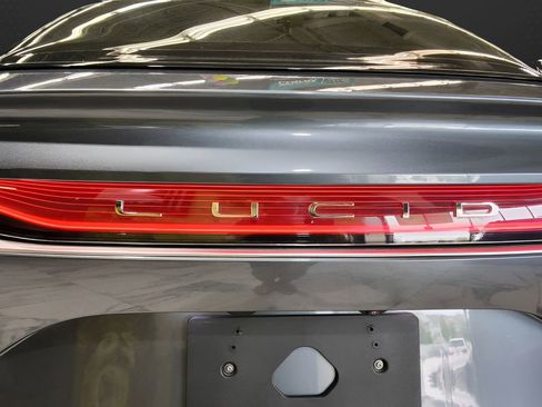 Used 2023 Lucid Air Pure AWD/4WD image 37