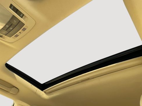 Used 2013 Lexus RX 450h AWD w/ Navigation Pkg image 4