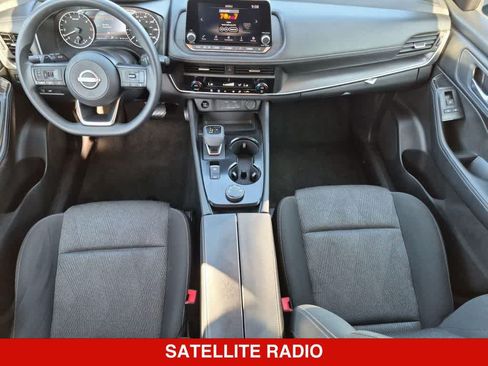 Used 2024 Nissan Rogue SV AWD/4WD image 14