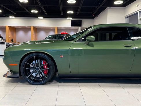 Used 2021 Dodge Challenger R/T Scat Pack w/ Dynamics Package image 8