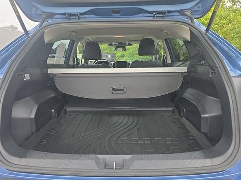 Certified 2024 Subaru Crosstrek 2.0i Premium AWD/4WD image 19