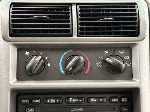 Used 2003 Ford Mustang GT RWD image 11