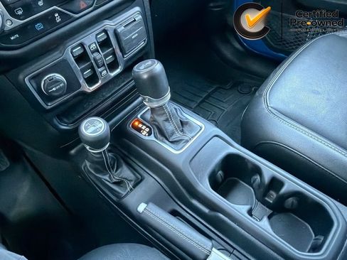 Certified 2023 Jeep Wrangler Unlimited Sahara w/ Cold Weather Group AWD/4WD image 69