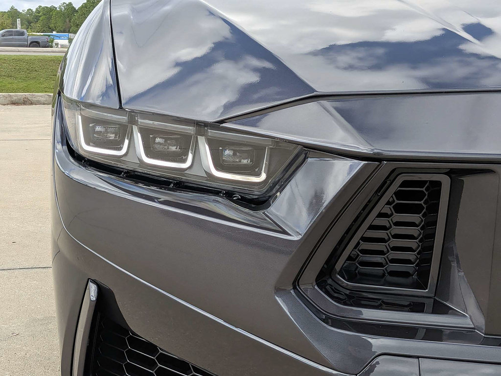 Used 2024 Ford Mustang Premium RWD image 9