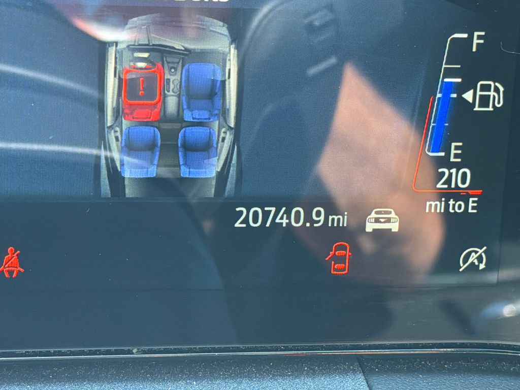 Used 2025 Ford Mustang Premium RWD image 25