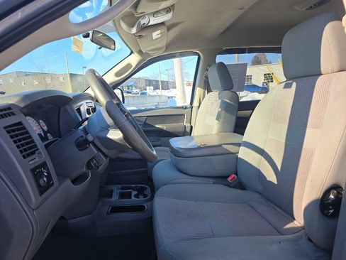 Used 2007 Dodge Ram 2500 Truck SLT image 7