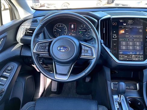 Used 2024 Subaru Ascent Premium w/ Convenience Package image 5