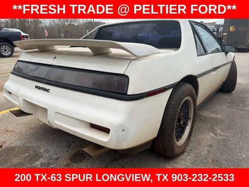 Used 1988 Pontiac Fiero image 16